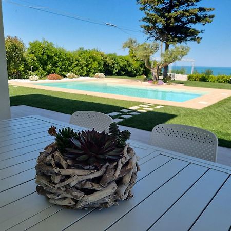 Carezza Del Mare Villa Torino di Sangro Luaran gambar