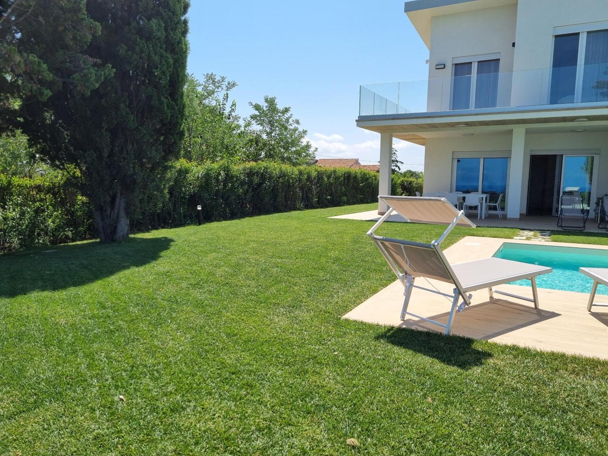 Carezza Del Mare Villa Torino di Sangro Luaran gambar